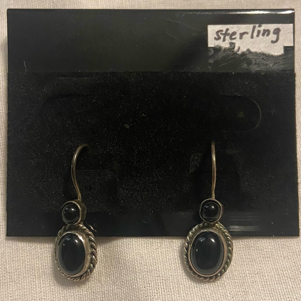 Vintage Sterling Silver Beautiful Earrings With Black Agate Stone